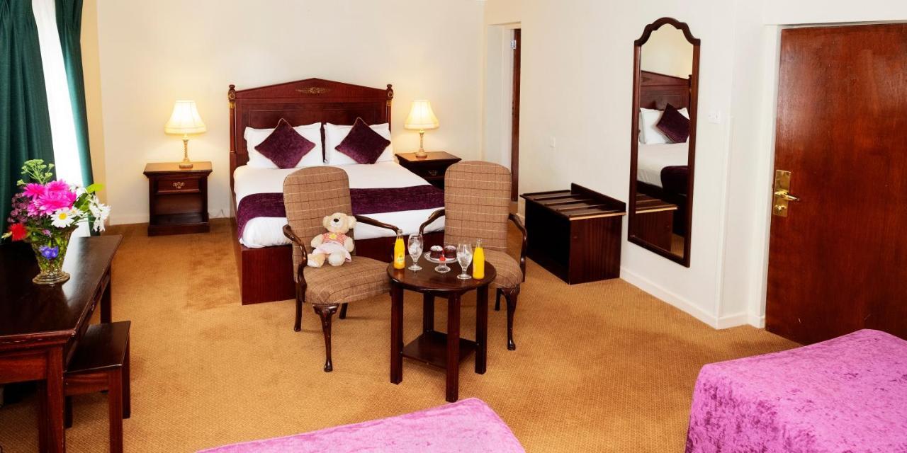 Lawlors Hotel دونغارفان المظهر الخارجي الصورة