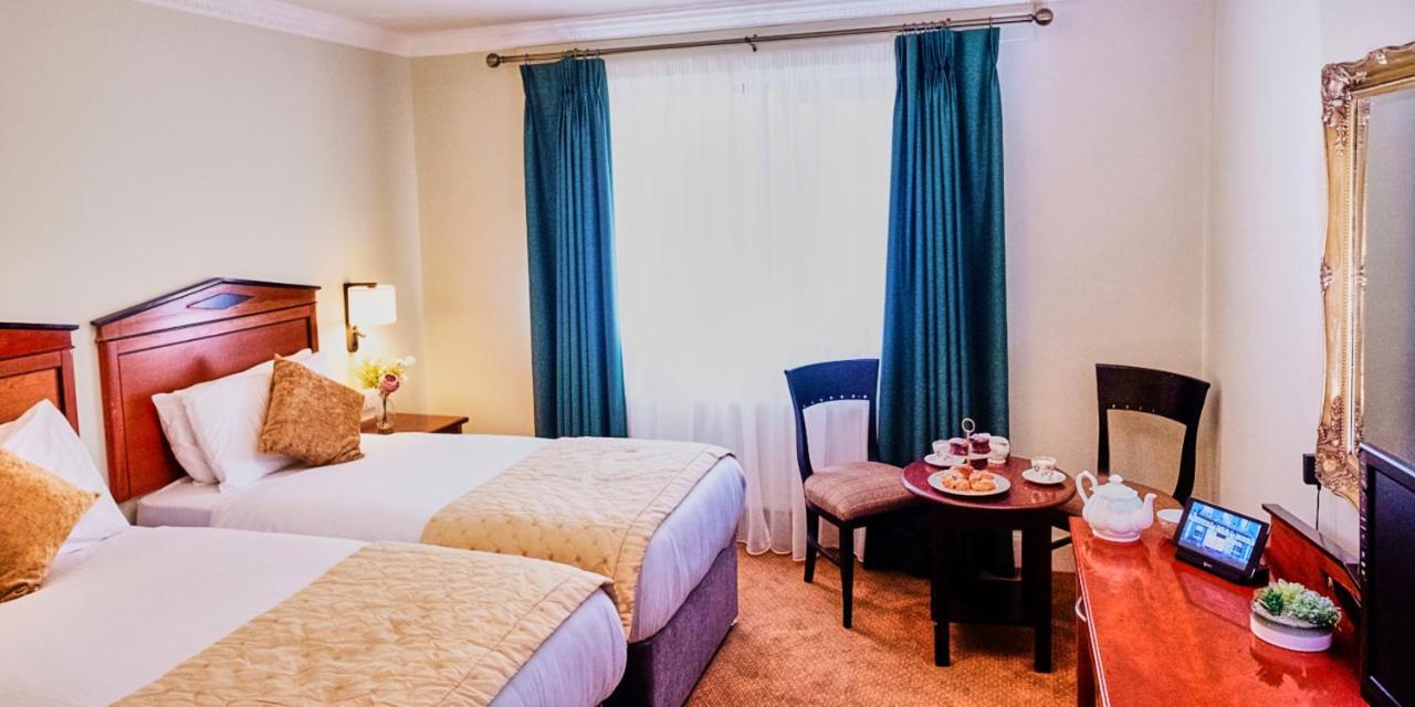 Lawlors Hotel دونغارفان المظهر الخارجي الصورة