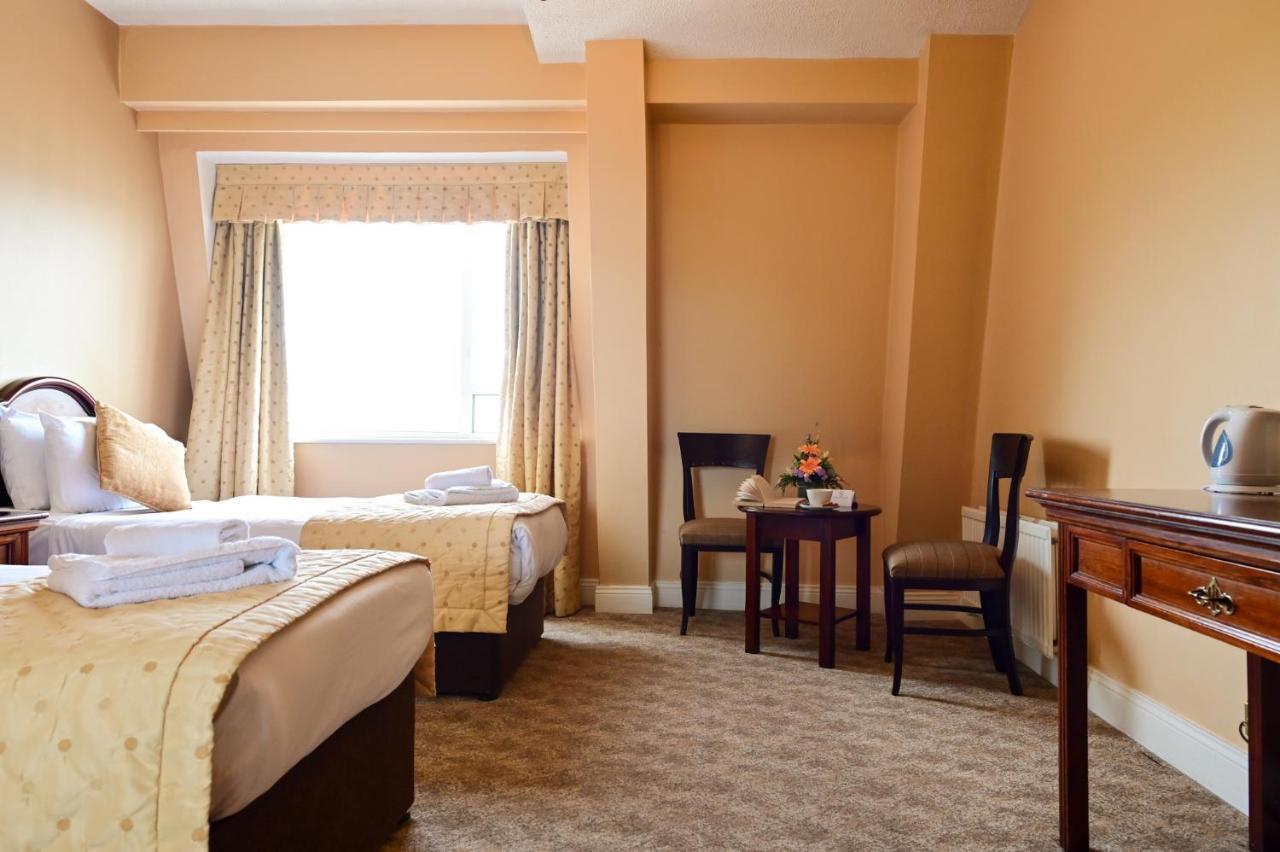 Lawlors Hotel دونغارفان المظهر الخارجي الصورة